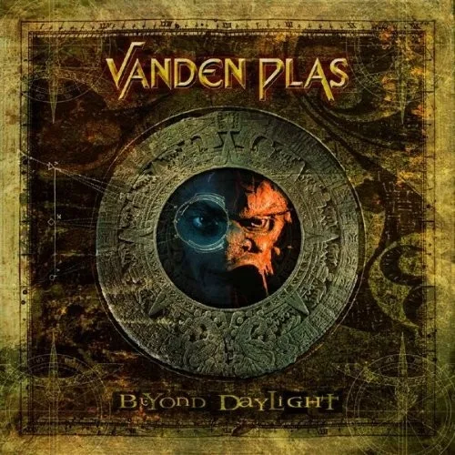 Pochette de Beyond Daylight